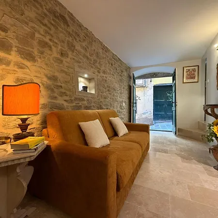 Апартаменти Casa Amandoli